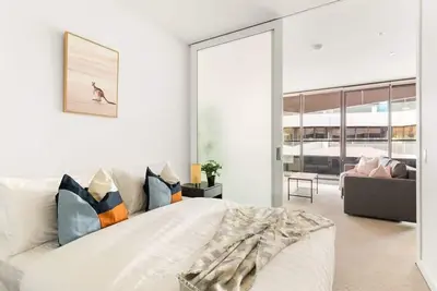 Image de Stylish & Modern 2br Apt Near Victoria Market