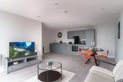 Fantastic 3 Bedroom Manchester Apartment