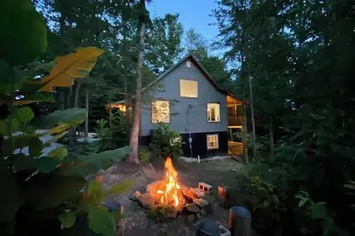 Image de Red Route One | Mega Lux Cabin | Hot Tub | Central