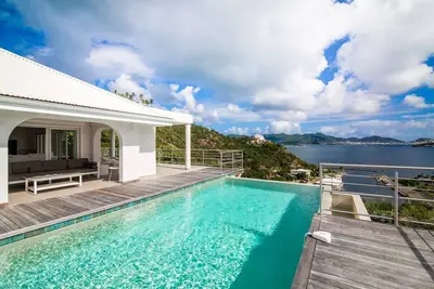 Image de Imagine (4/5 Rooms) Luxury villa