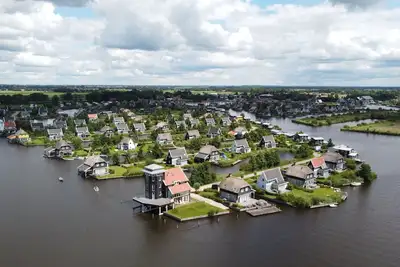 Image de Luxurious waterresort with villas with private dock