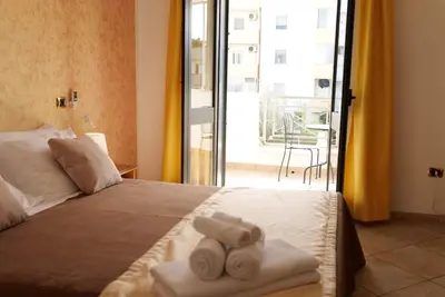 Image de Independent apartments/rooms