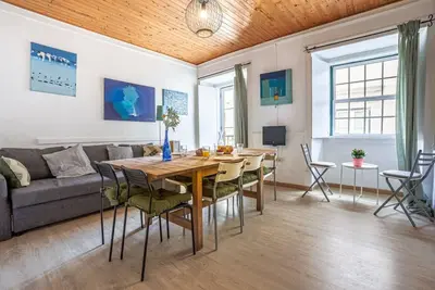 Lovely Apt in Bairro Alto