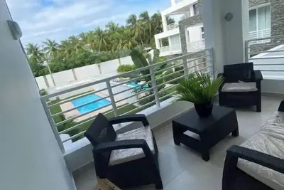 Image de Lovely 2/bedroom apt with pool