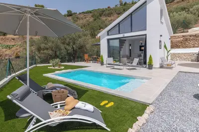 Doña Cabin Torrox by Ruralidays