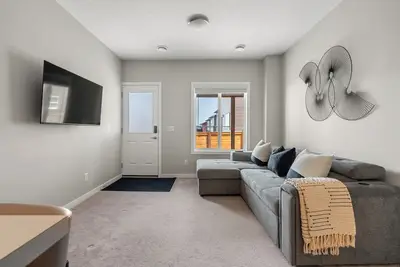 Image de Urban Oasis 2 Br With parking space