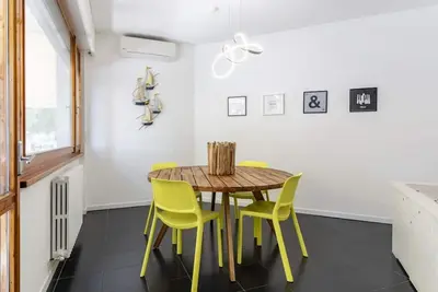 Image de Livorno Sea View Flat W/ Balconies near the Beach!