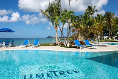 Image de Studio Condo at Wyndham Limetree Resort - Right on the Beach!