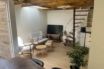 Image de Comfy House. 3 minutes walk from the beach. Relax and enjoy!