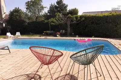 Image de Maison individuelle avec Piscine et Climatisation