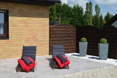 Image de Barrier-free ground floor apartment in detached Efh for sole useEVERYTHING New!