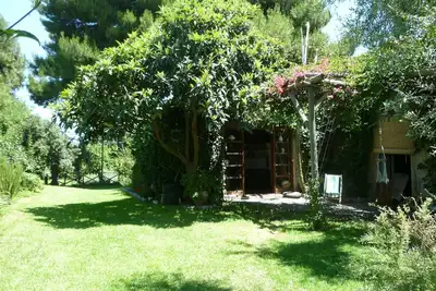 Image de Old barn surrounded by greenery a few meters from the sea in le ripe estate