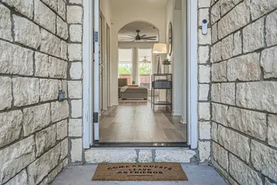 Image de Cozy 3br - Pet-Friendly Haven with fireplace