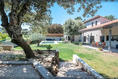 Image de Villa Contemporaine Provence - Piscine
