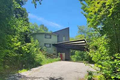 Image de Private home @ Loon, unique, quiet, pool access, dogs ok. Bw018 by Lrs