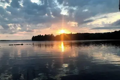 Image de Northern 825' of private beach with Beach Beds on Lake Nipissing