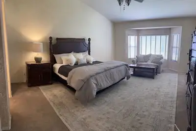 Image de Spinnaker Cove on Desert Harbor Lake\n4 bedroom 3 bath, 2589sf