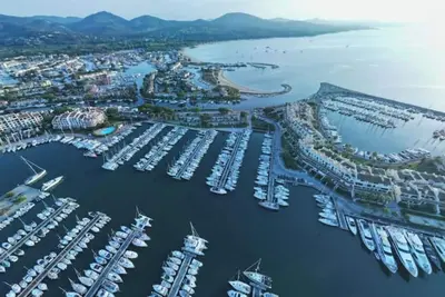 Vue Imprenable sur la Marina