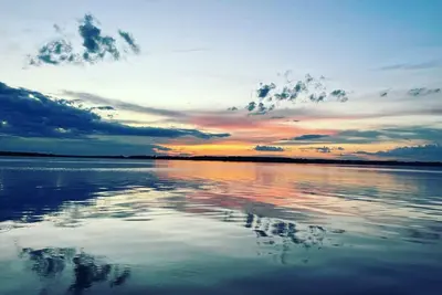 Image de Breathtaking Bay of Quinte views, cottage in the woods!