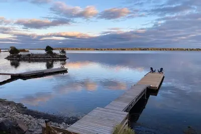 Image de Cottage With Private Dock in The 1000 Islands. Pet Friendly.