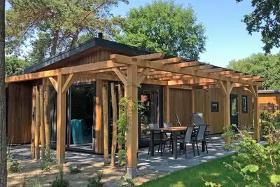 Image de Enjoy nature and the hottub in your own yard