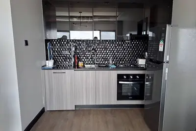 Image de Discover a Remarkable 2-bedroom Apartment, Your Ideal Urban Oasis Awaits!