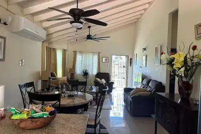 Image de R&R Beach Daze Retreat