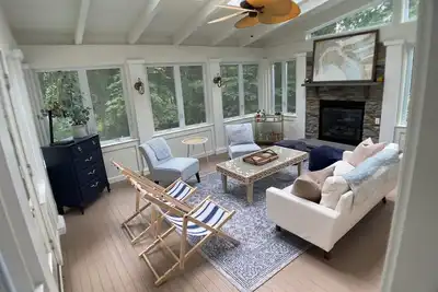 Image de Plenty of space for the whole family! Close to Stadium, Usna and Downtown