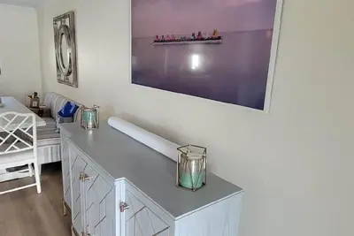 Image de Pass A Grille Paradise waterfront Newly Renovated home in Vina Community