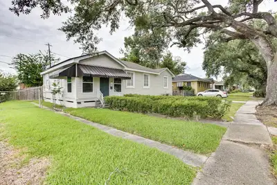Image de 8 Mi to French Quarter: Quiet Jefferson Home