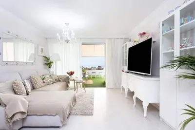 Image de Eden Rentals Sunset Seaviews Residence