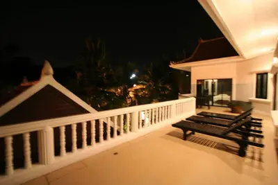 Image de Pattaya/ Na-Jomtien/ Ban Hin Won /Palm Grove Resort big house near to the beach.