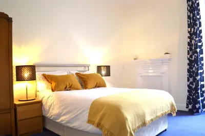 Image de Charming Spacious Central Apartment