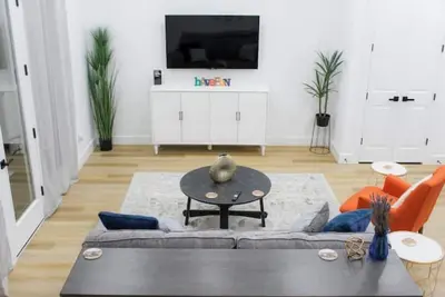 Image de The 3 Story Houston Hideaway