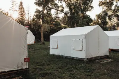 2 Person Glamping tent with 2 Twin Beds