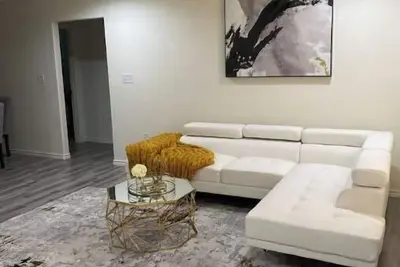 Image de Beautiful Home in Port Arthur