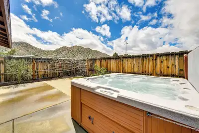 Image de Rural California Getaway w/ Private Hot Tub