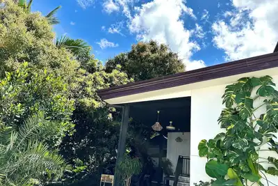 Image de Terra Vascileia w/ garden and mini pool and basketball court along Tagaytay area