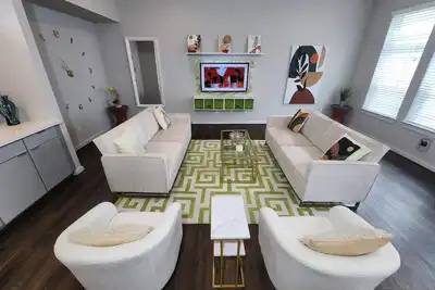 Image de Galleria | Side-by-Side Homes • 1 Incredible Price