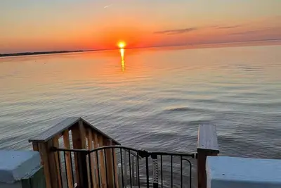 Image de Waterfront Beach House Oneida Lake - Walkable to Park & Resort Area