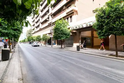 Image de Apart. Recogidas Granada Centro