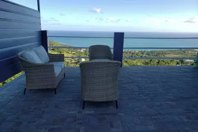 Image de Wake Up to Ocean Views: Your Puerto Rico Paradise Awaits!