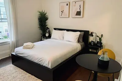 Image de Pet-Friendly, Lovely Studio w/ Balcony