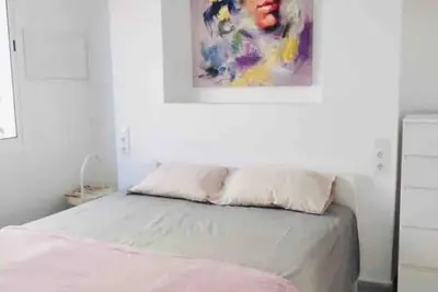 Image de Town house with roof terrace 3min from local restaurants