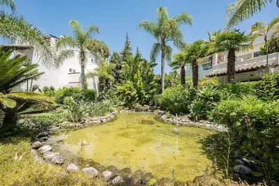 Alhambra del Mar - Golden Mile