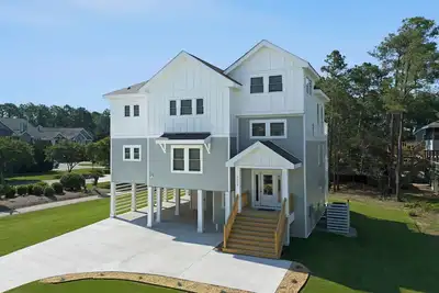 Image de Three Stooges: Private Pool | Hot Tub | Rec Room