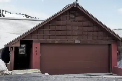 Image de Three Bears Hideaway by Cottonwood Lodging
