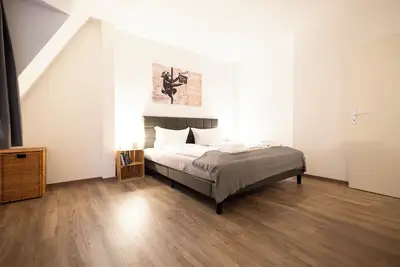 Image de ★Ko-Living V at the new theater | middle of the old town | Wifi | Up to 4 ★
