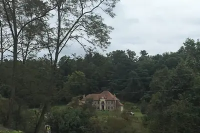 Image de Sugarland Farmhouse