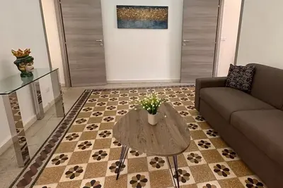 Image de Élégant appartement dans le centre, à deux pas d'Ortigia et du théâtre grec.